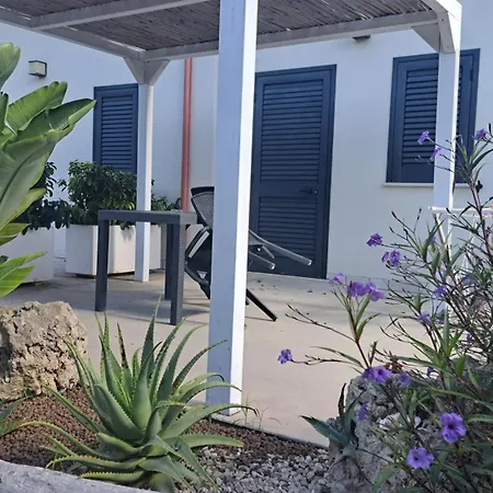 بيت ضيافة Giardino D'oriente أوترانتو