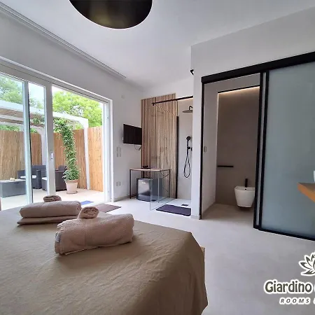 Giardino D'oriente أوترانتو